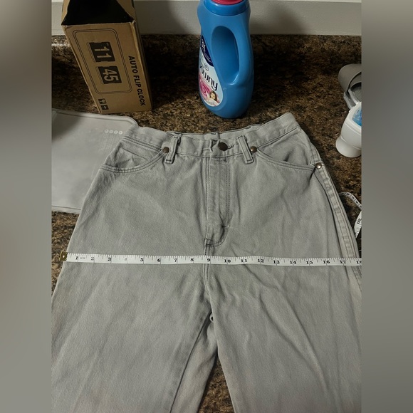 Jeans - Picture 10 of 11